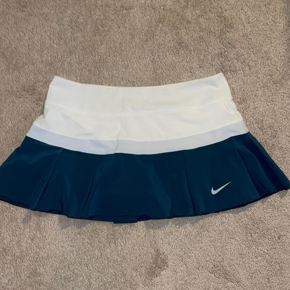 Nike dri fit tennis skort